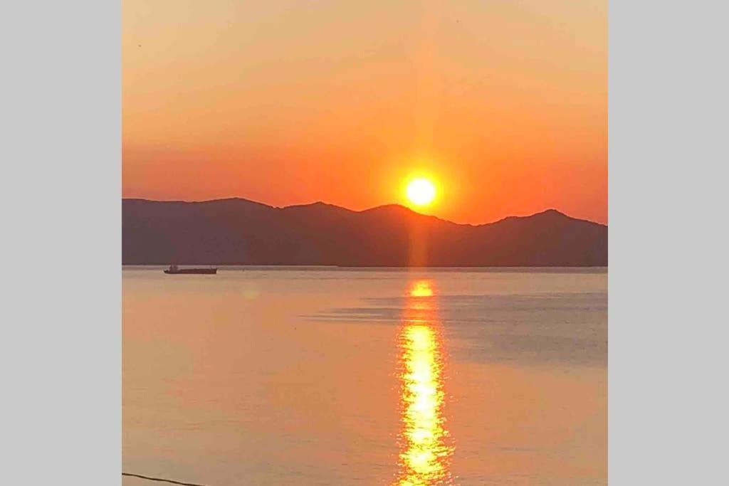 Dreamy Sunsets Villa Karystos  Eksteriør billede
